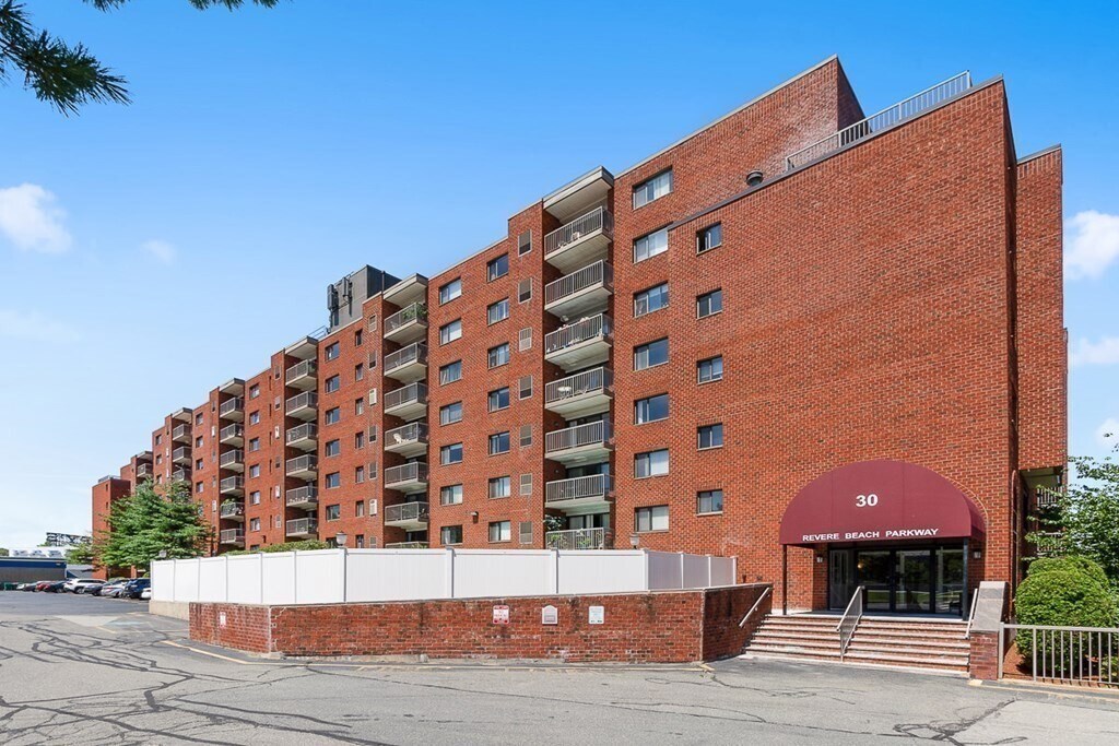 30 Revere Beach Pkwy Unit 216, Medford, MA 02155 Condo for Rent in