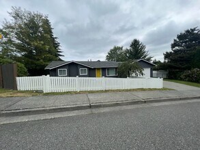 Building Photo - 131 75th St SW
