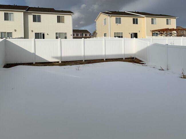 Foto del edificio - 2709 Koven Dr