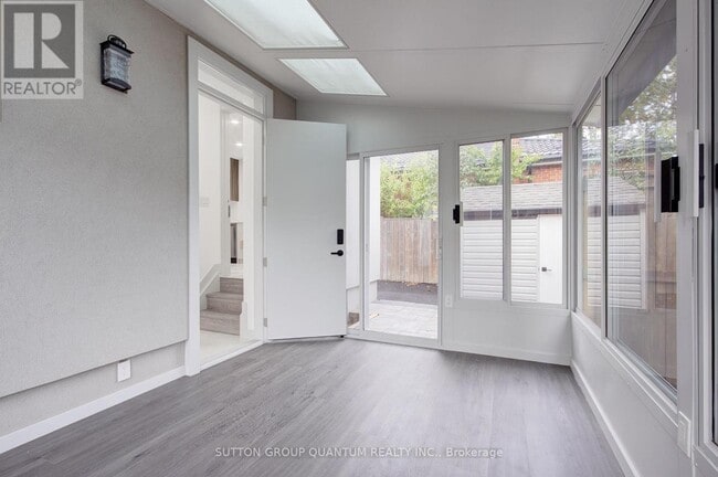 Building Photo - 95 South Bend Rd E