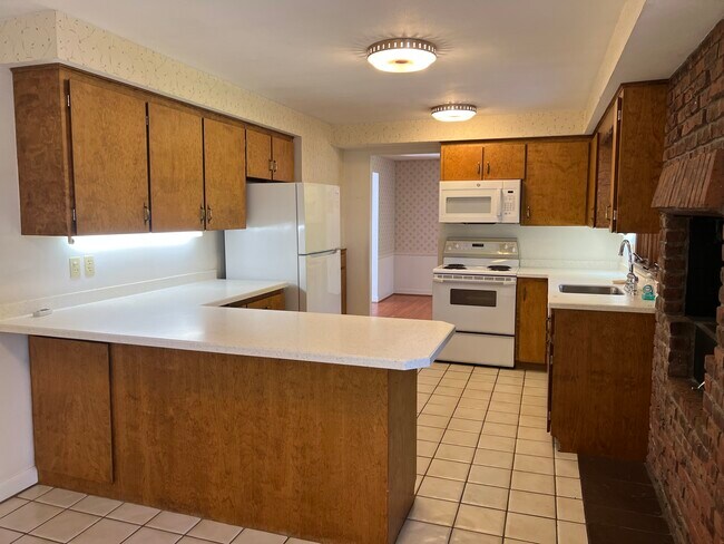 Foto del edificio - 78 Deepwood Dr