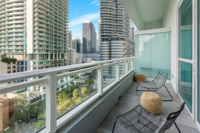 Building Photo - 1080 Brickell Ave