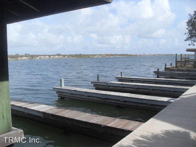 Building Photo - 15209 Leeward Dr