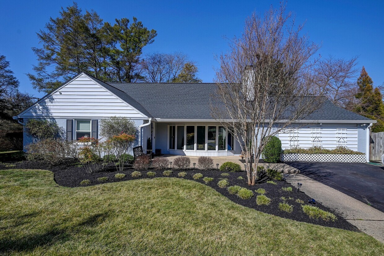 7920 Stevenson Rd, Pikesville, MD 21208 House for Rent in Pikesville