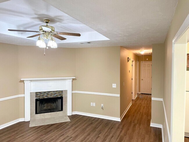 Foto del edificio - 3/2 Available for Rent in Brandon!