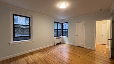 Building Photo - 567 Fort Washington Ave