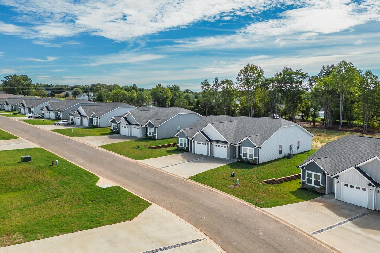 769 Jessica Miley Ln, Wellford, SC 29385 House Rental in Wellford, SC