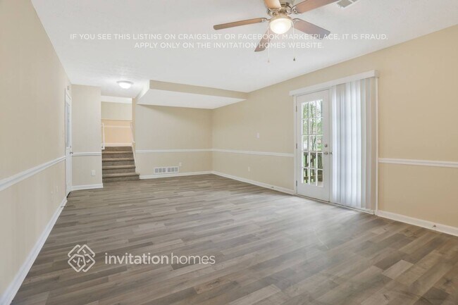 Foto del edificio - 350 Edna Dr