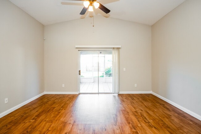 Building Photo - 4166 Shadow Creek Cir