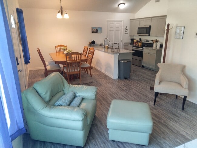 Foto del edificio - 2082 SW 142nd Ct