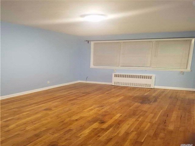 Building Photo - 82-63 233rd St