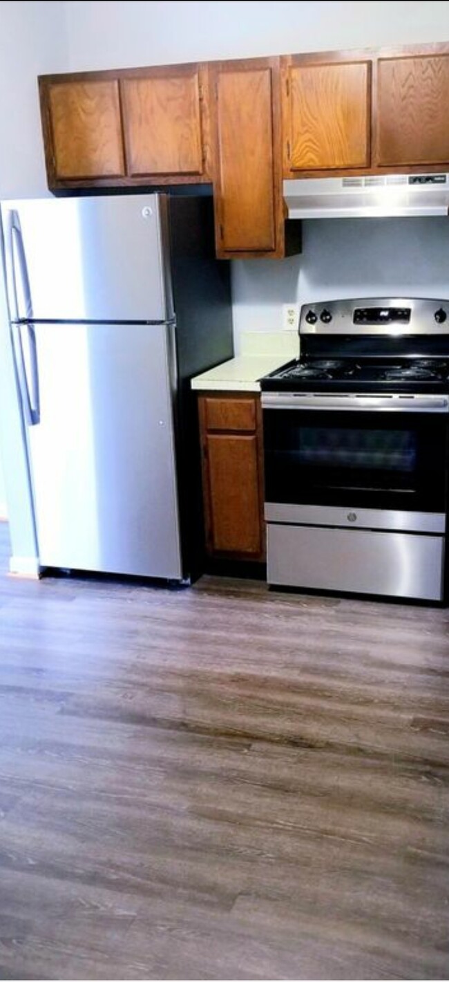 Foto del edificio - 123 E 8th St