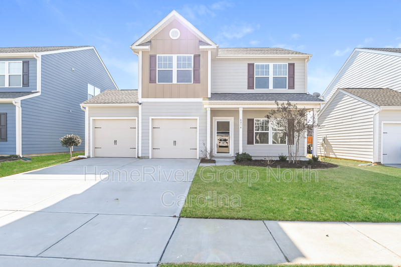 Foto principal - 4814 Staffordshire Ln