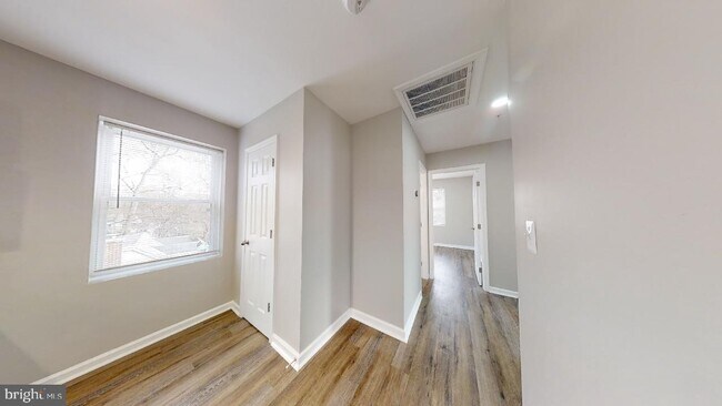 Building Photo - 8001 Garland Ave