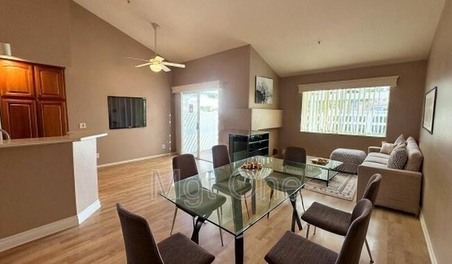 Building Photo - 1515 Elegante Ct