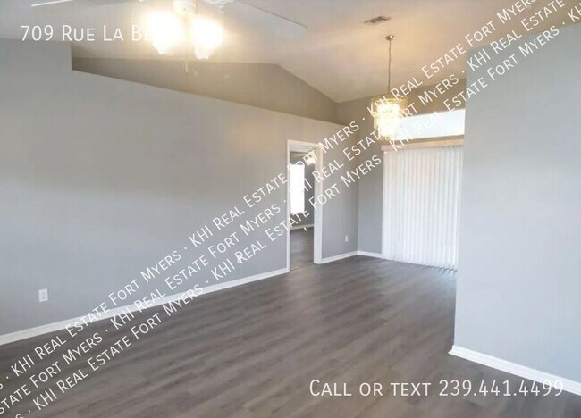 Building Photo - 709 Rue Labeau Cir