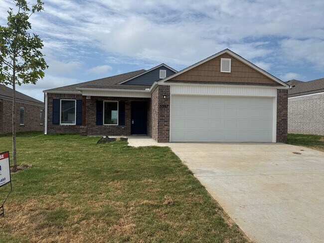 Building Photo - BRAND NEW Three Bedroom | Two Bath Home in...