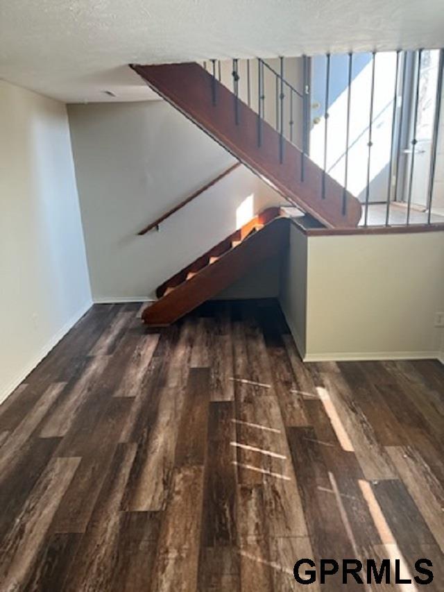 Building Photo - 802 W 25th Ave