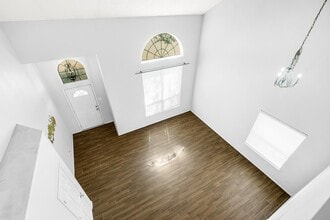 Building Photo - 307 Gateship Dr