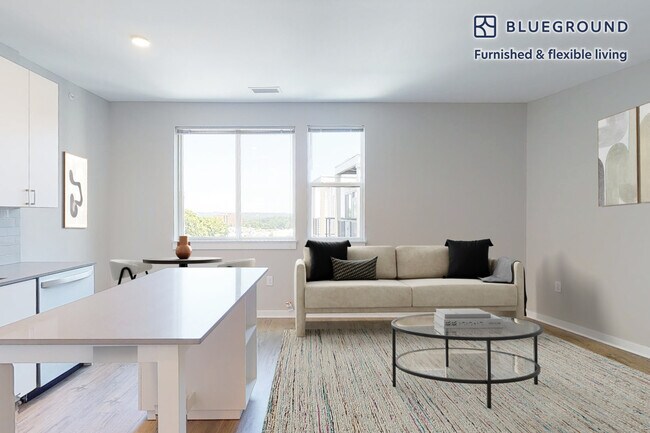 Building Photo - 2 E Joppa Rd