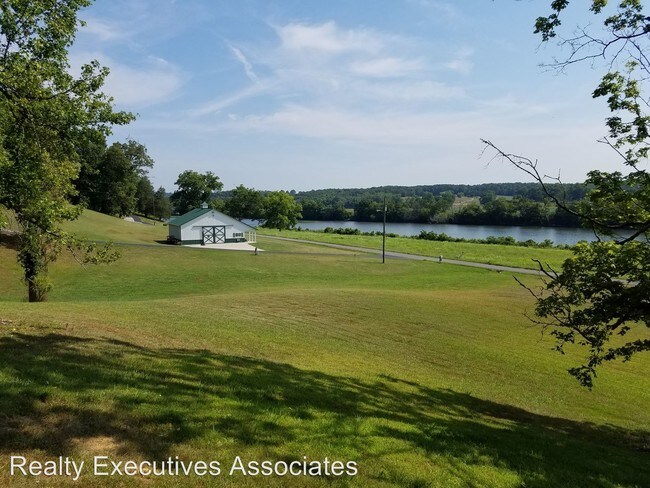 Foto del edificio - 3804 Frazier Rd