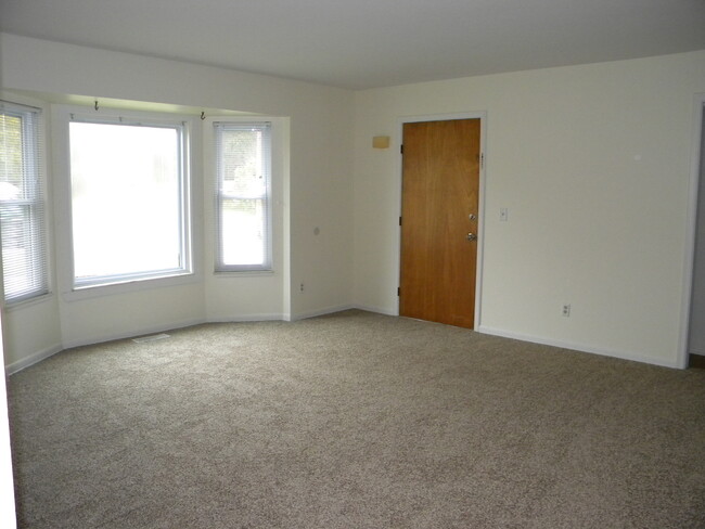 living room - 2108 Park Lane