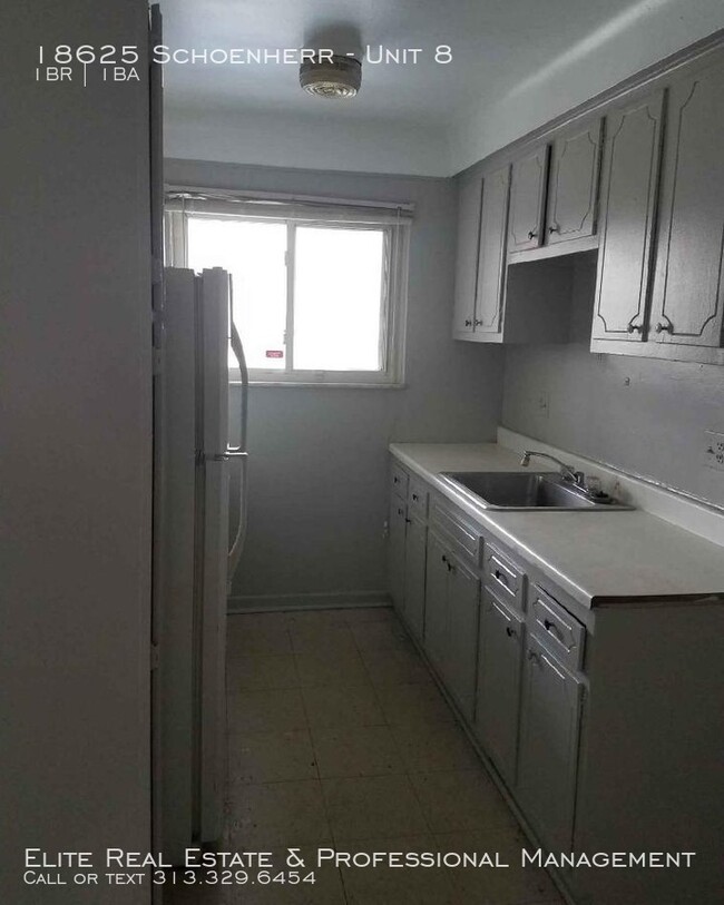 Building Photo - 18625 Schoenherr Apt 8, Detroit, MI