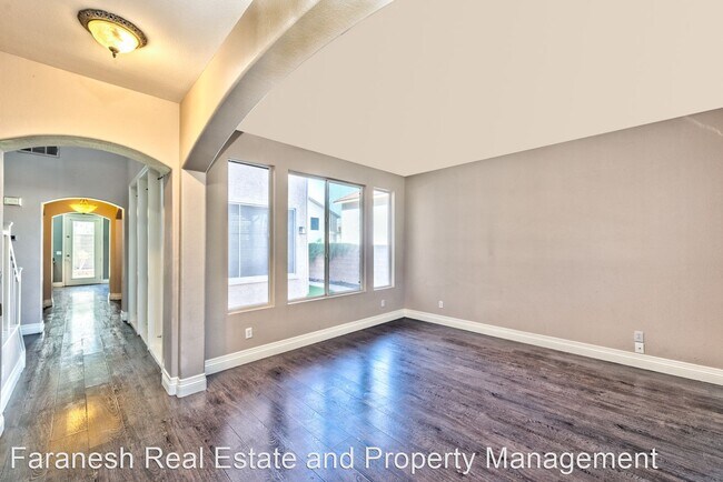 Building Photo - 5 br, 3 bath House - 185 Timeless View Ct