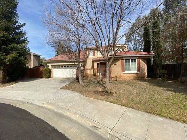 Building Photo - 5 br, 3 bath House - 2775 Jordan Ave