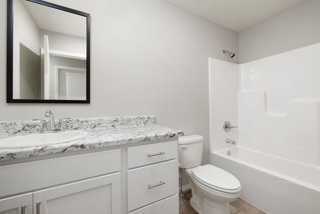 Building Photo - New build 3 bedroom duplex-Westbury Gardens!
