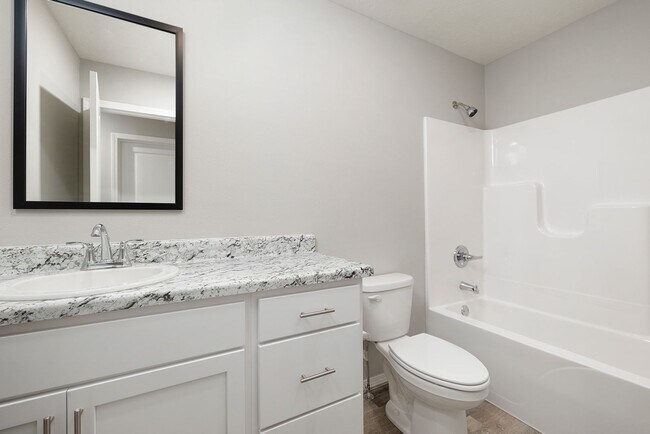 Foto del edificio - New build 3 bedroom duplex-Westbury Gardens!