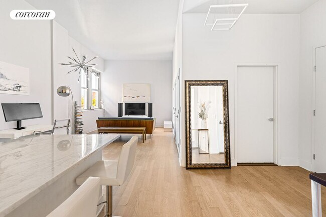 Foto del edificio - 220 W 148th St