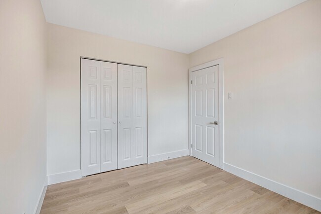 Photo du bâtiment - 1889-1889 Wavell St