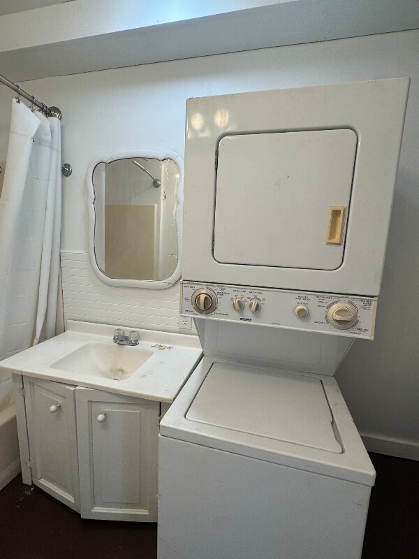 Foto del edificio - 132 Lindsey Rd