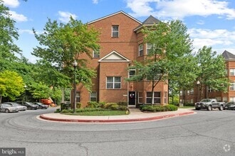 Building Photo - 10290 Chestnut Park Ln