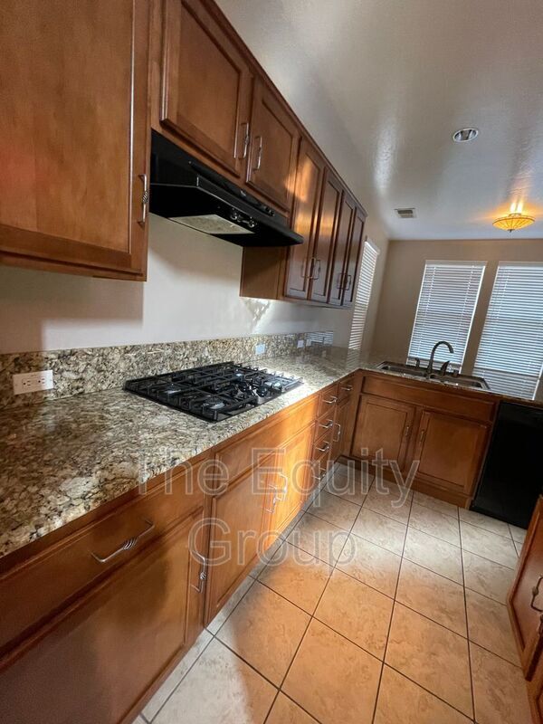 Foto del edificio - 3237 Winslow St