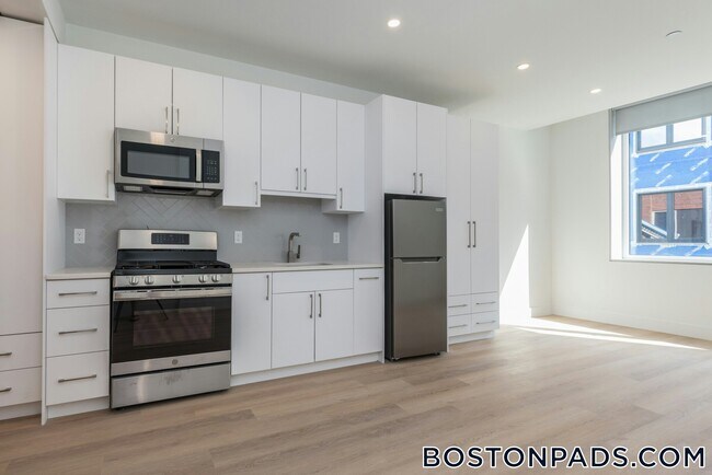 Foto del edificio - 1127 Harrison Ave