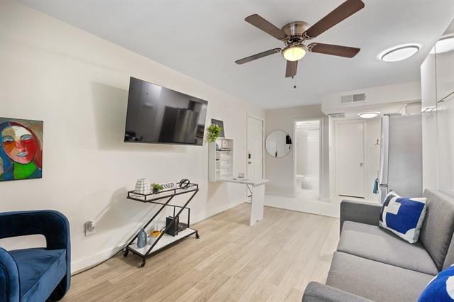 Foto del edificio - 5003 Skillman St