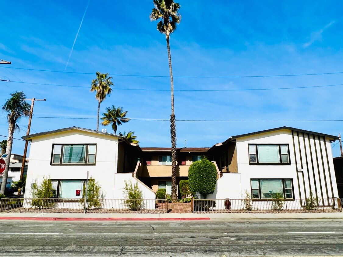 1101 Grand E Ave Unit 24, El Segundo, CA 90245 1101 Grand E Ave El