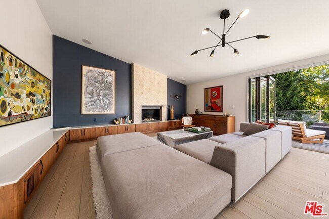 Foto del edificio - 279 Mabery Rd