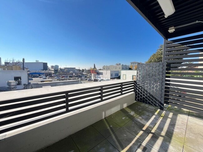 Foto del edificio - 4045 Broadway-212