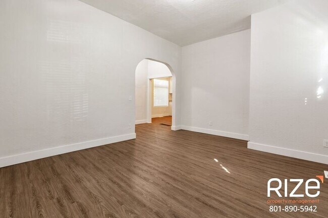 Foto del edificio - 1107 S 700 E