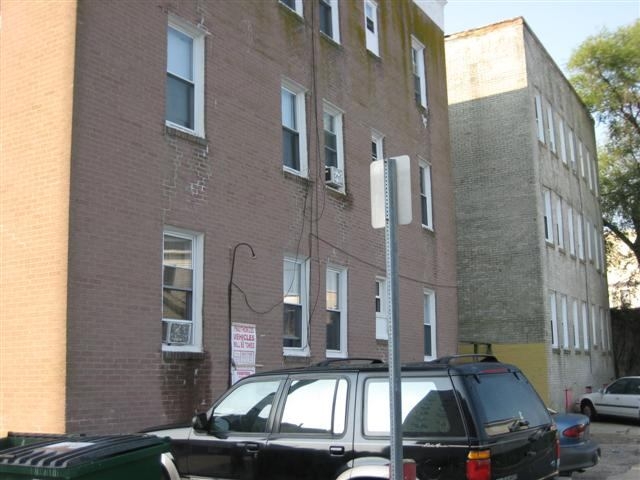 Building Photo - 3905 Ventnor Ave