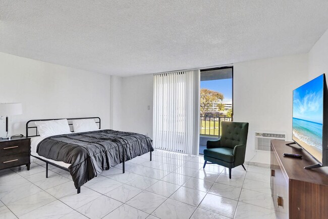 Foto del edificio - 777 NW 155th Ln