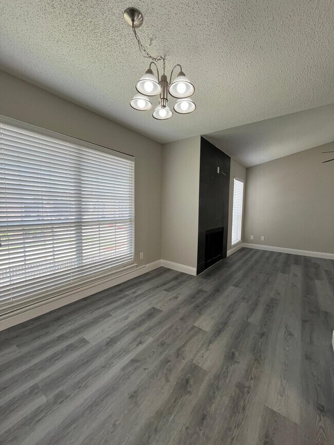 Foto del edificio - 3621 W Northgate Dr