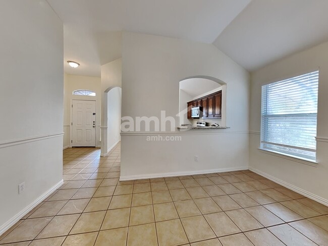 Building Photo - 87 Elmwood Trail