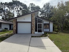 Building Photo - 100 Chinaberry Cir