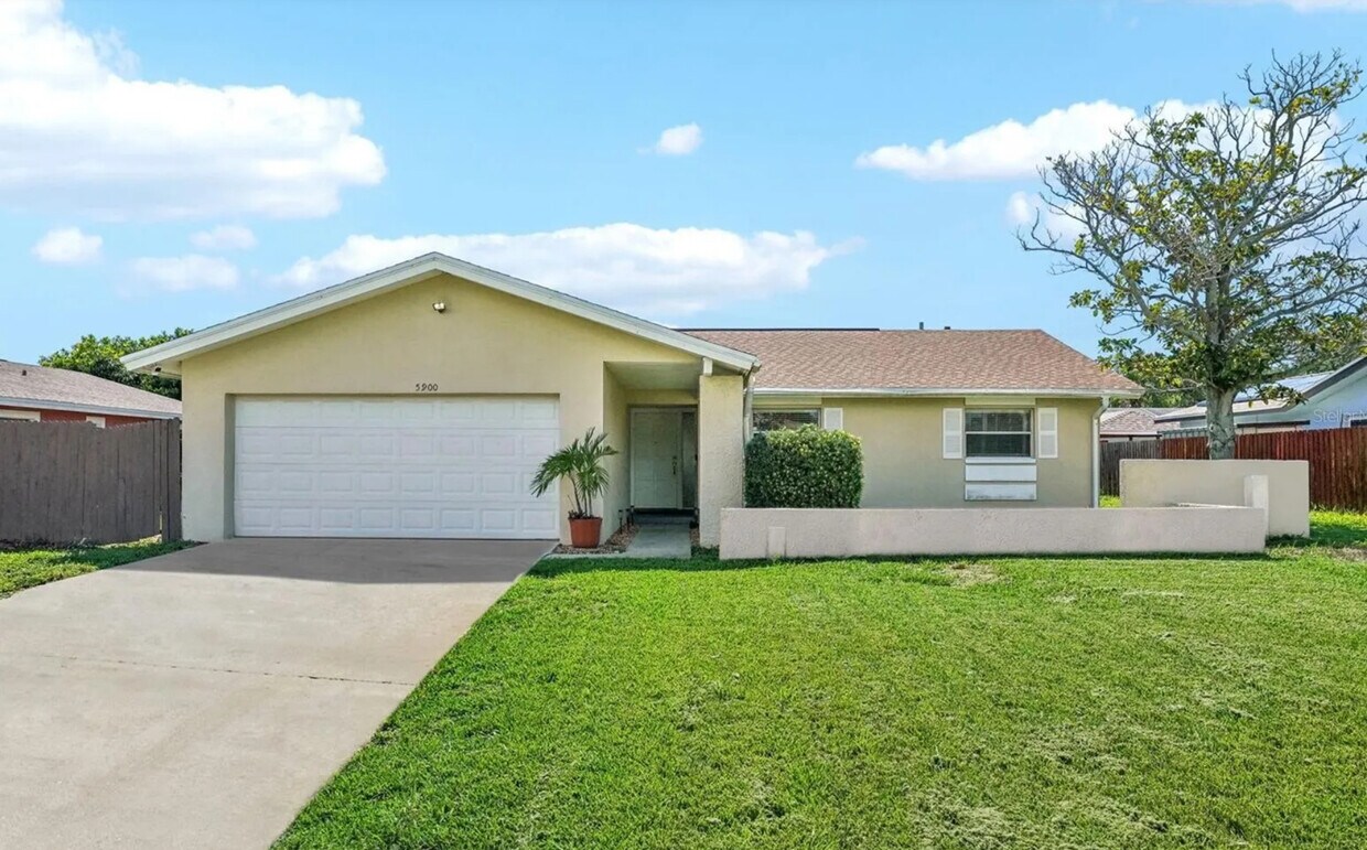 Primary Photo - 5900 25 Way S