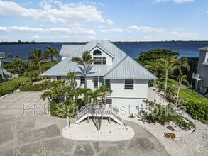 Building Photo - 9891 Eagle Preserve Dr
