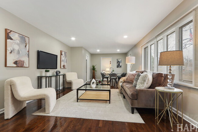 Building Photo - 75 Carthage Ln